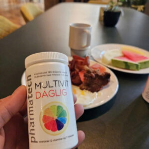 Viên uống bổ sung vitamin và khoáng chất Multivit Daglig 180 viên – Hàng nhập khẩu Na Uy 9 Viên Uống Bổ Sung Vitamin Và Khoáng Chất Multivit Daglig 180 Viên – Hàng Nhập Khẩu Na Uy (1)