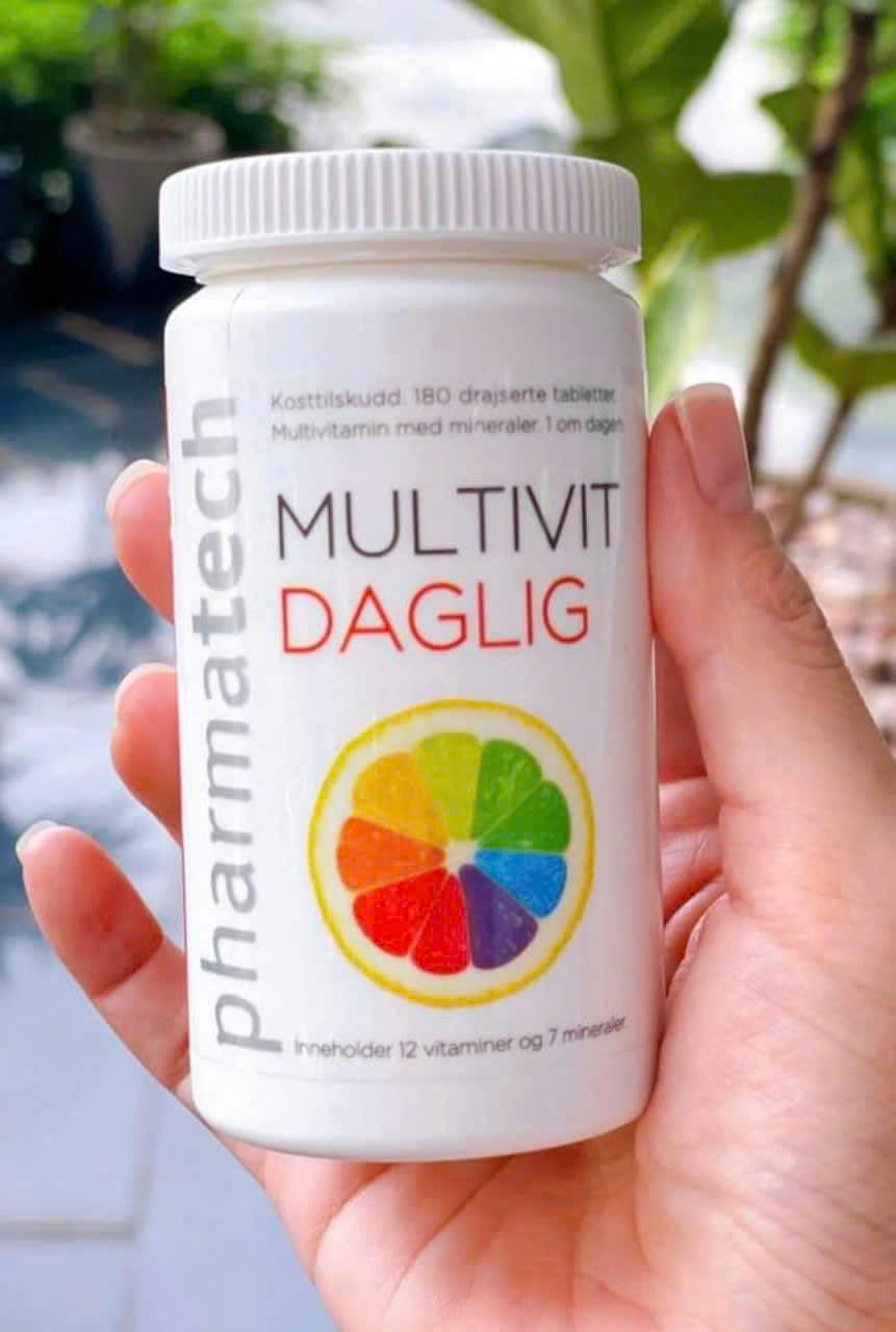 Viên uống bổ sung vitamin và khoáng chất Multivit Daglig 180 viên – Hàng nhập khẩu Na Uy 3 Viên Uống Bổ Sung Vitamin Và Khoáng Chất Multivit Daglig 180 Viên – Hàng Nhập Khẩu Na Uy (4)